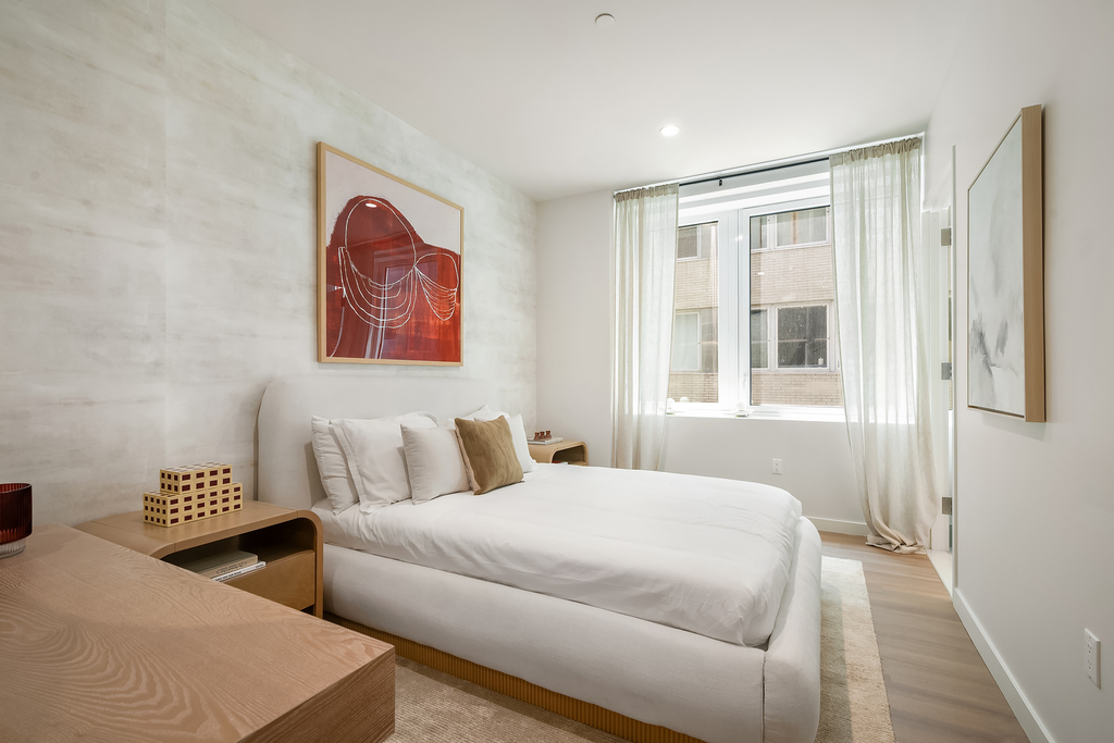180 Pearl Street - Photo 1