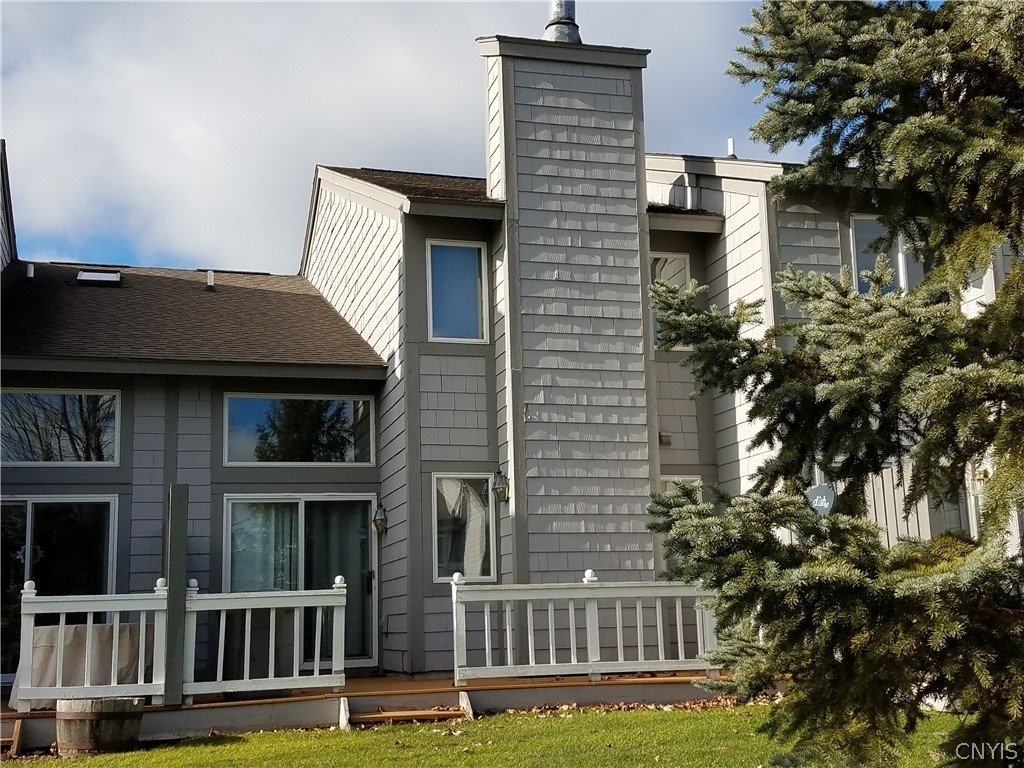 435 Summerhaven Drive - Photo 2