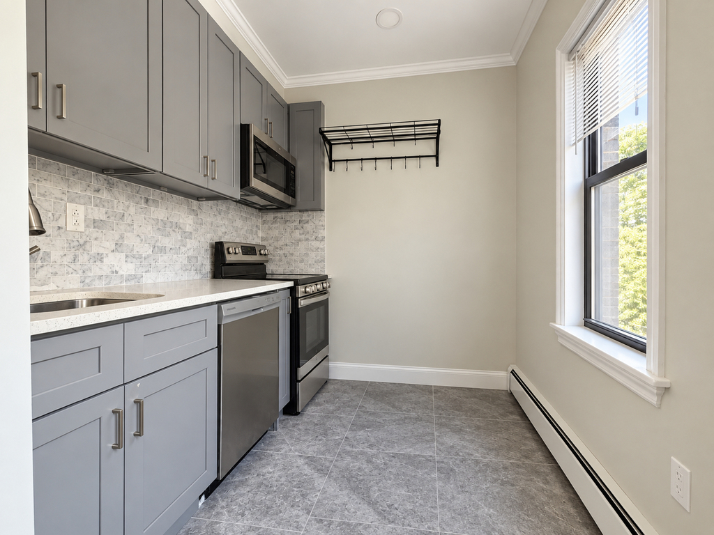 1588 Fulton Street - Photo 2