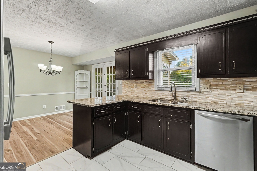 3030 Green Meadow Lane - Photo 7