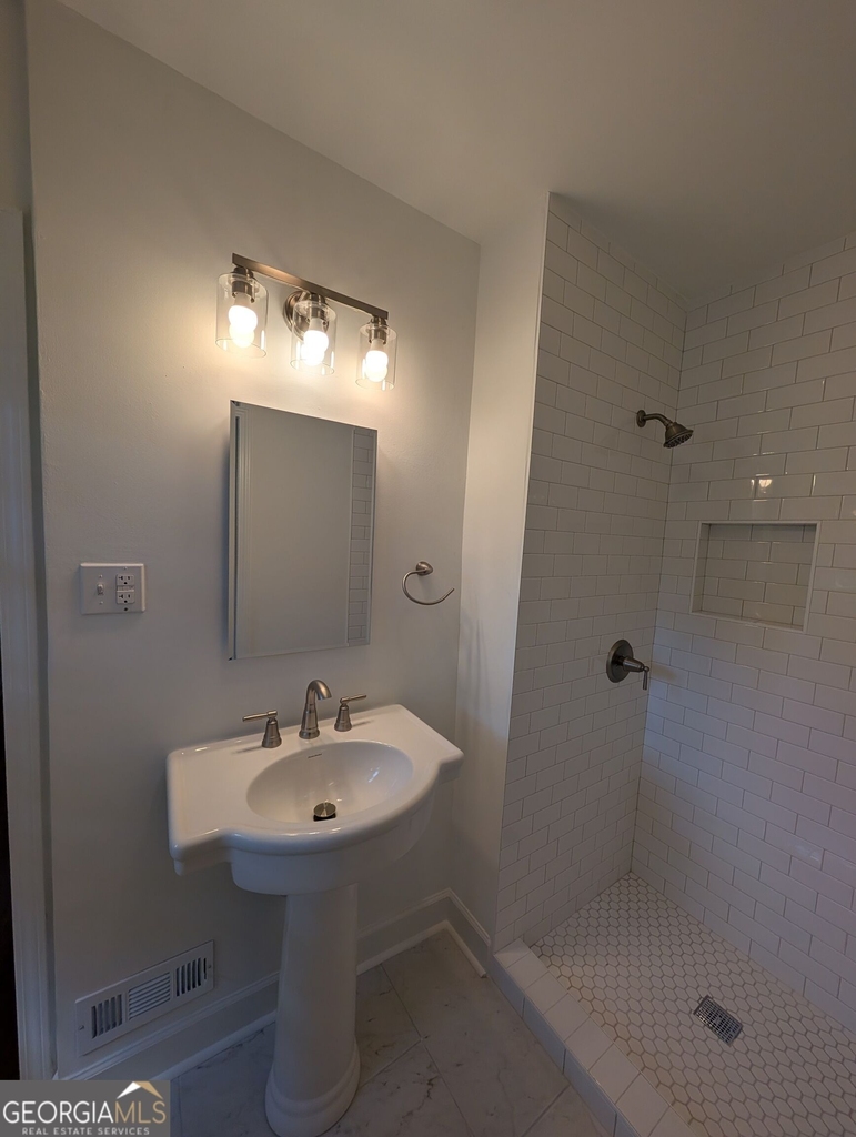 2481 Trailmark Drive - Photo 9