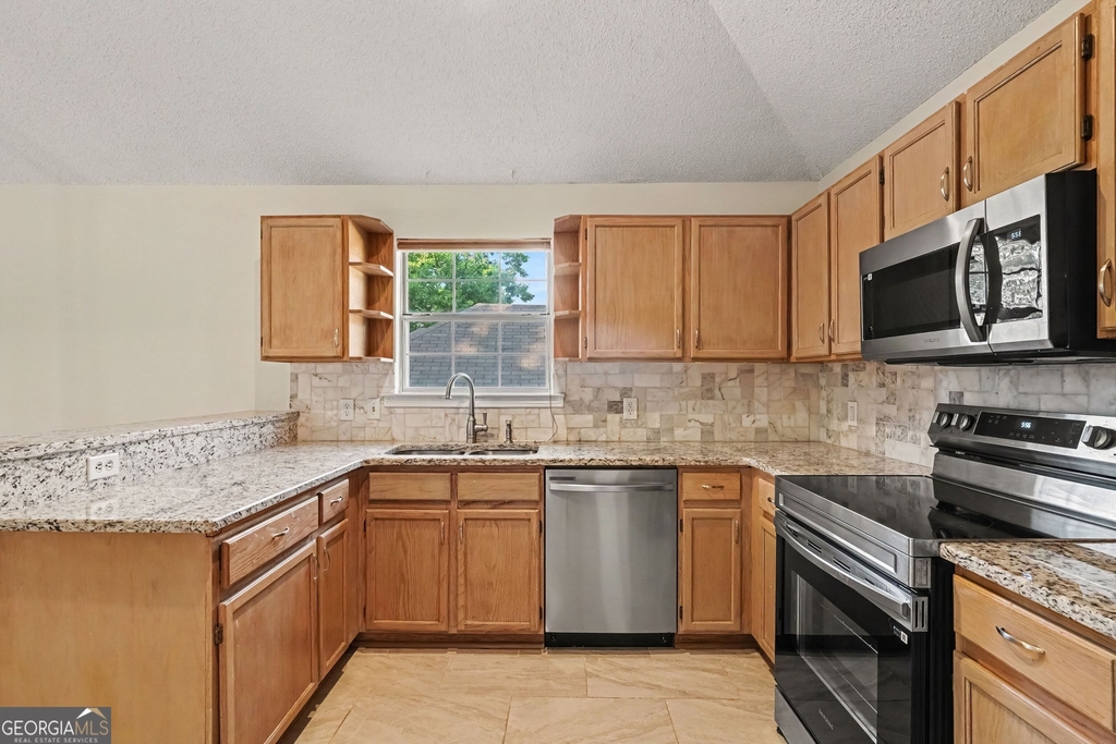 6349 Breckenridge Run - Photo 10