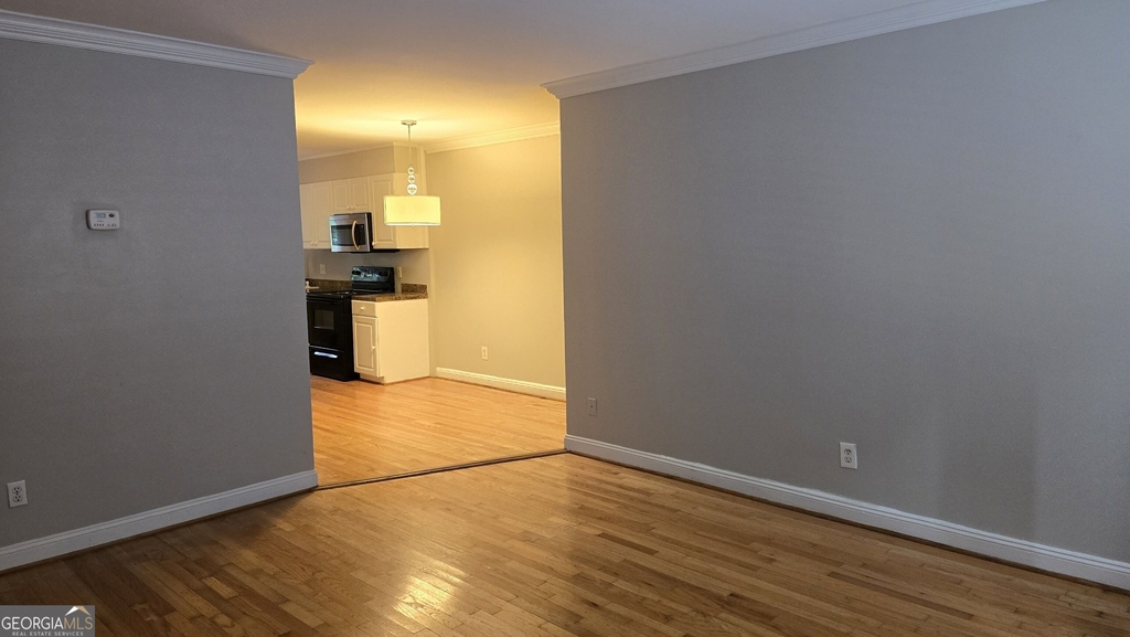 3668 Kingsboro Road Ne - Photo 1