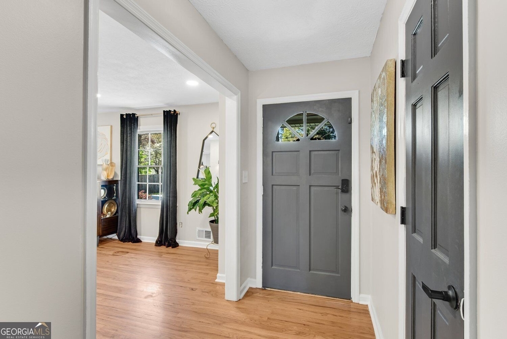 3941 Forest Drive - Photo 8