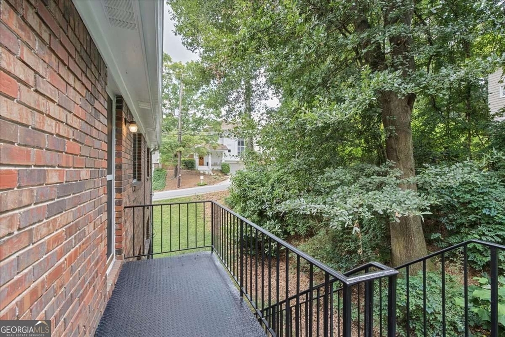 2430 Coosawattee Drive Ne - Photo 10
