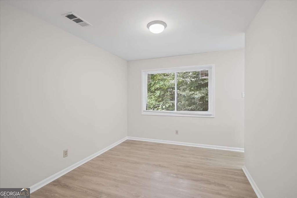 2430 Coosawattee Drive Ne - Photo 2