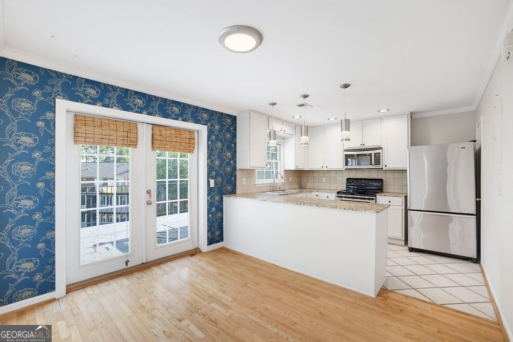 1101 Nw Collier Road Nw - Photo 1