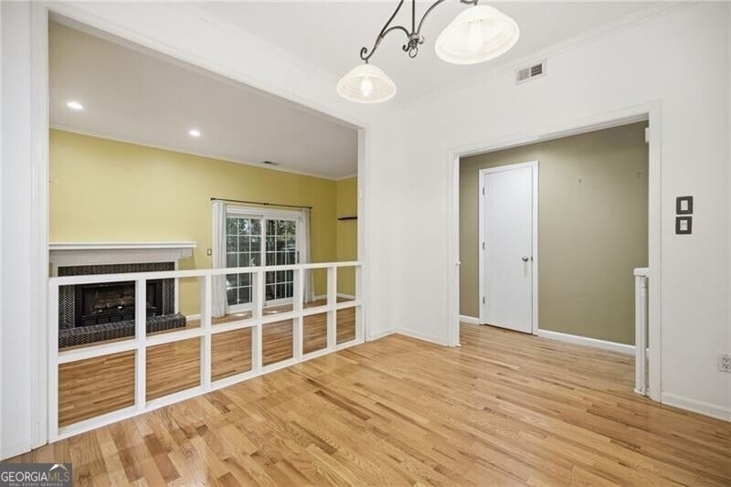 187 12th Street Ne - Photo 12