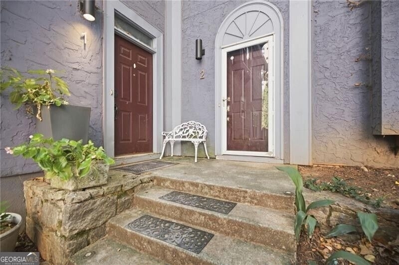 187 12th Street Ne - Photo 2