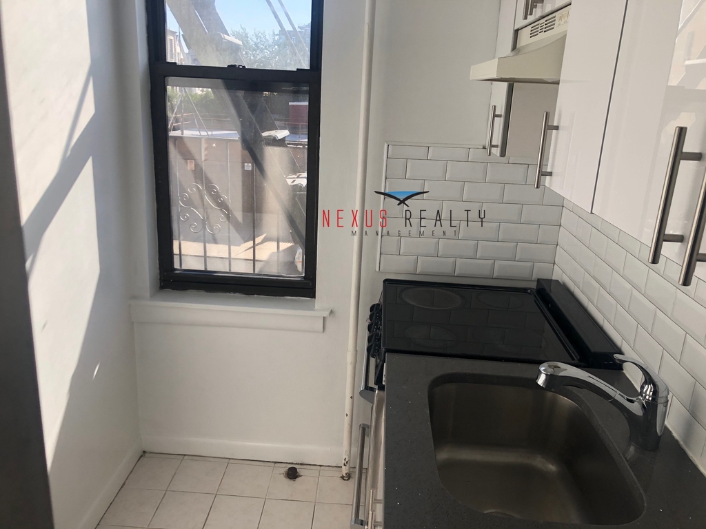 23-35 31st Street - Photo 0