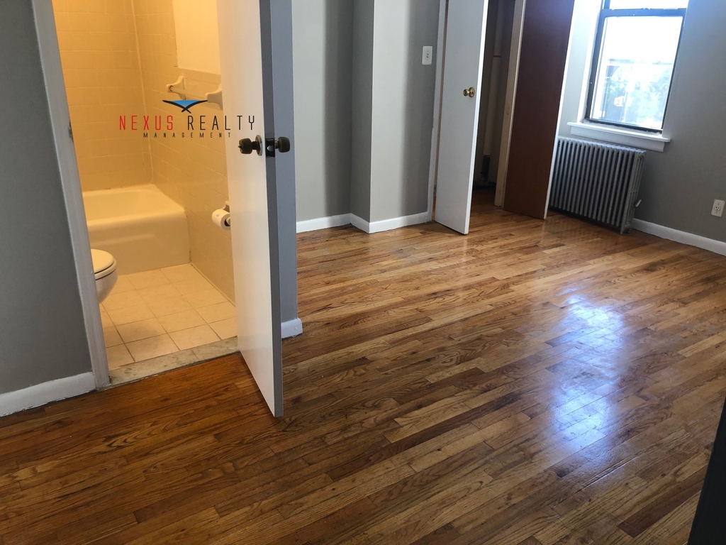 23-35 31st Street - Photo 3
