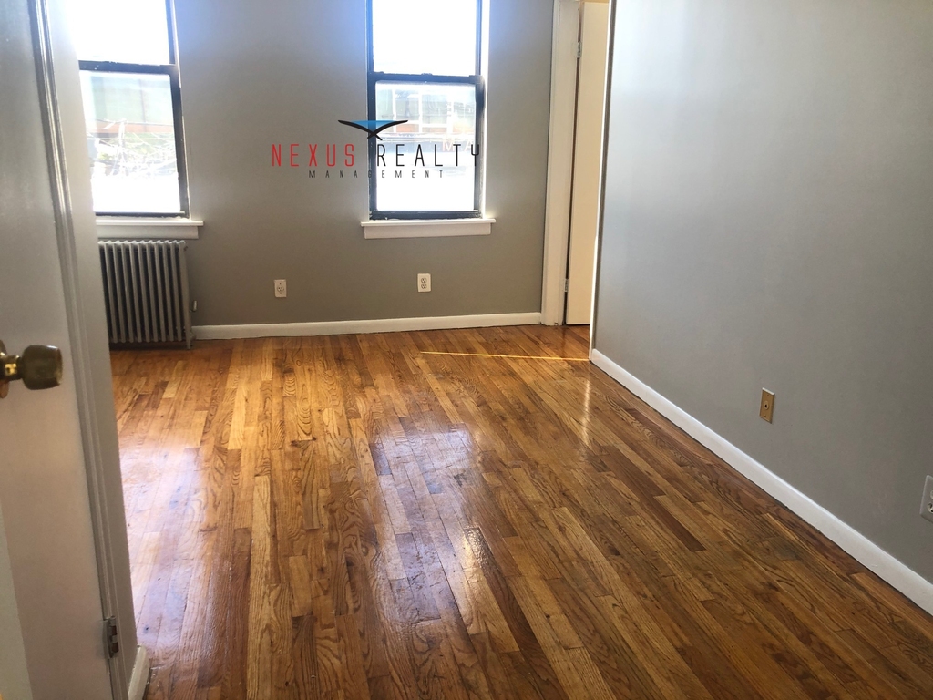 23-35 31st Street - Photo 4