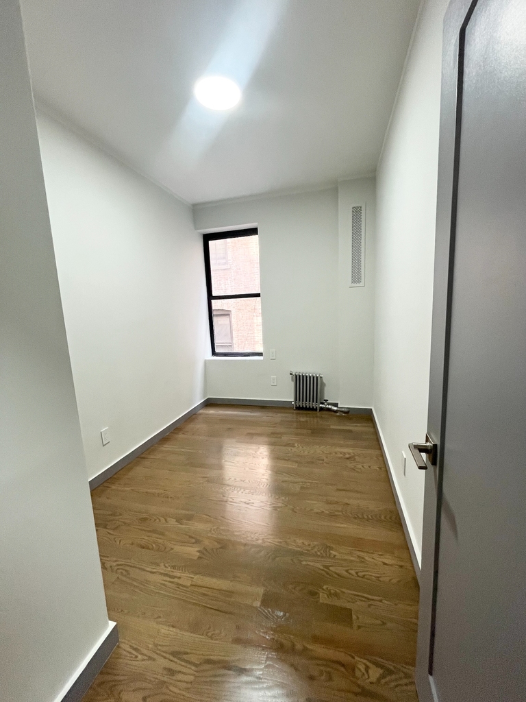 560 West 163rd Street - Photo 2
