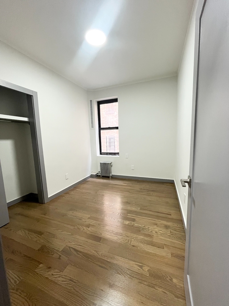 560 West 163rd Street - Photo 5