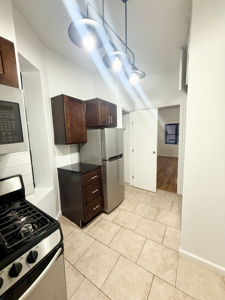  West 105th Street - Photo 1