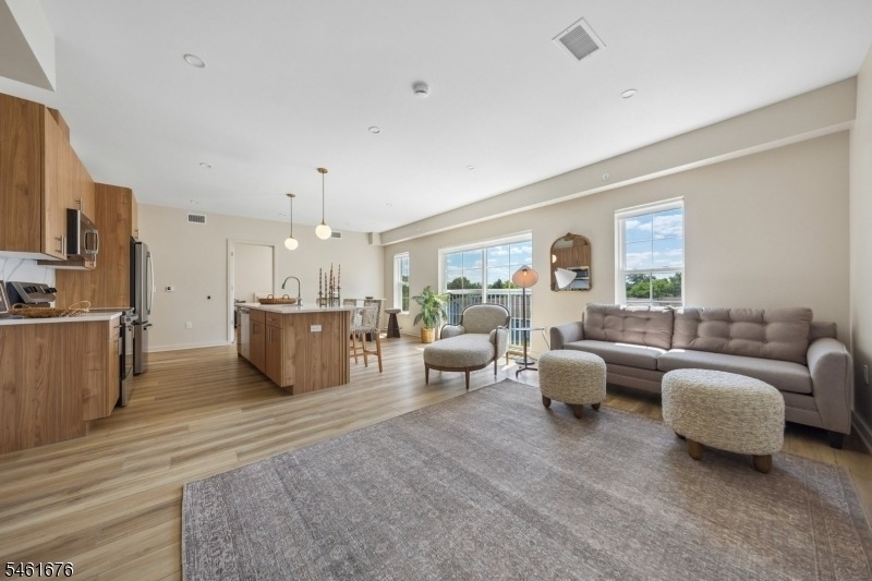 1815 Front Street - Photo 4