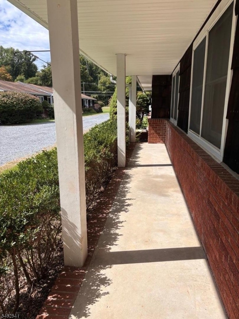 242 County Road 513 - Photo 4