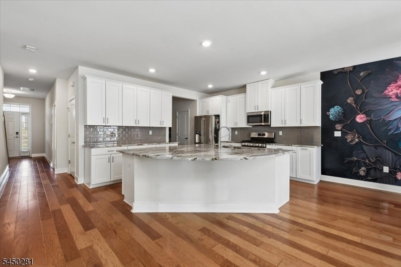 5 Gerhard Pl - Photo 6