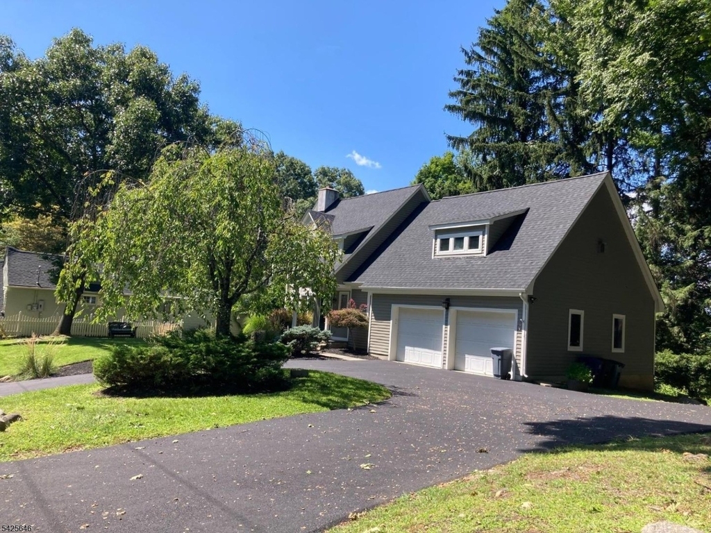 73 Park Rd - Photo 1