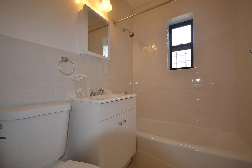 153-36 73rd Avenue - Photo 3