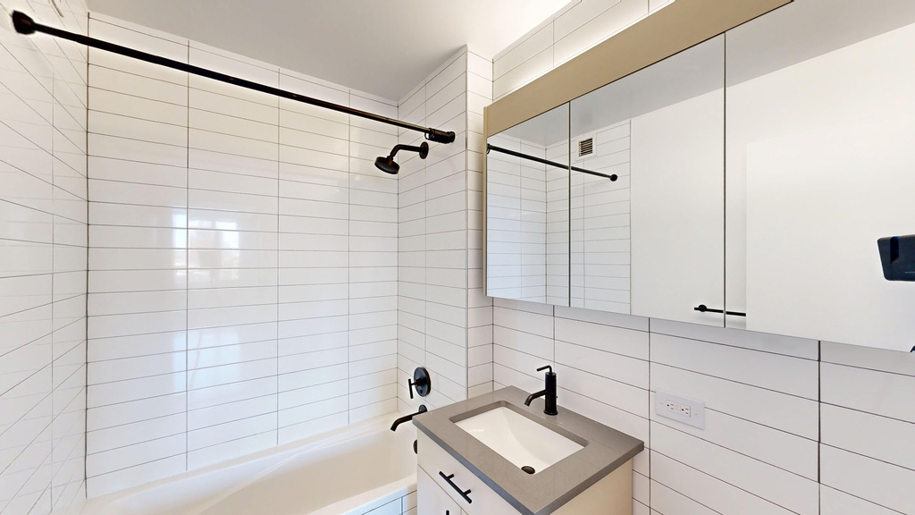 808 Columbus Ave - Photo 4