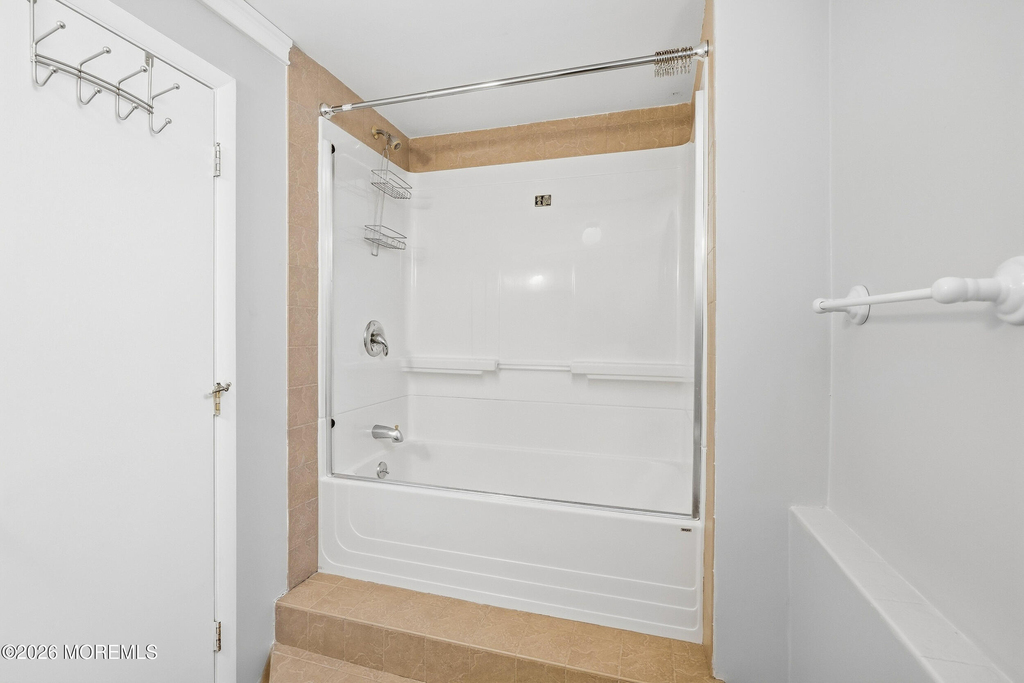 140 Main Avenue - Photo 33