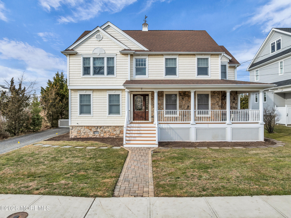 7 Anderson Street - Photo 0