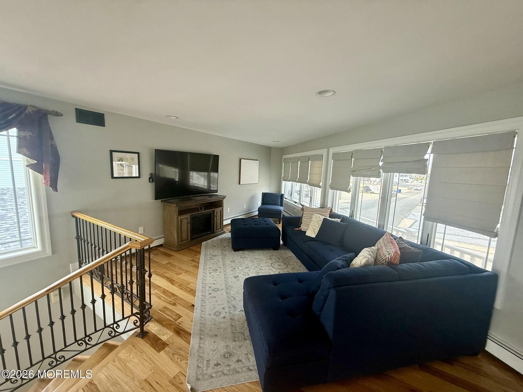27 6th Terrace - Photo 3