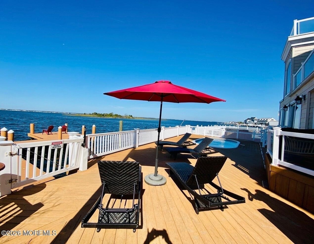 27 6th Terrace - Photo 8
