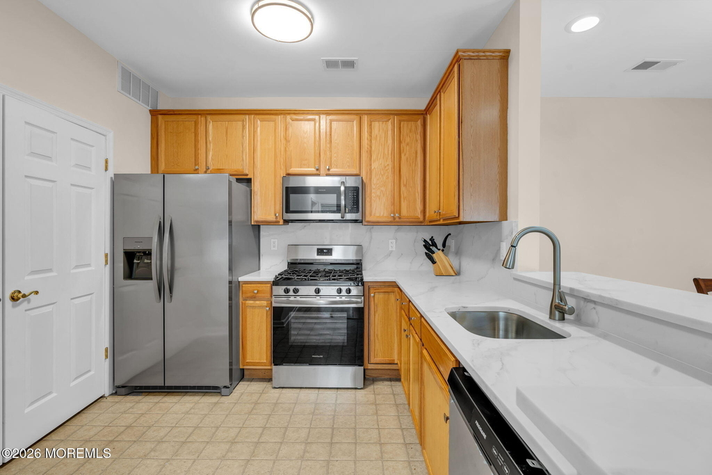 313 Sophee Lane - Photo 4