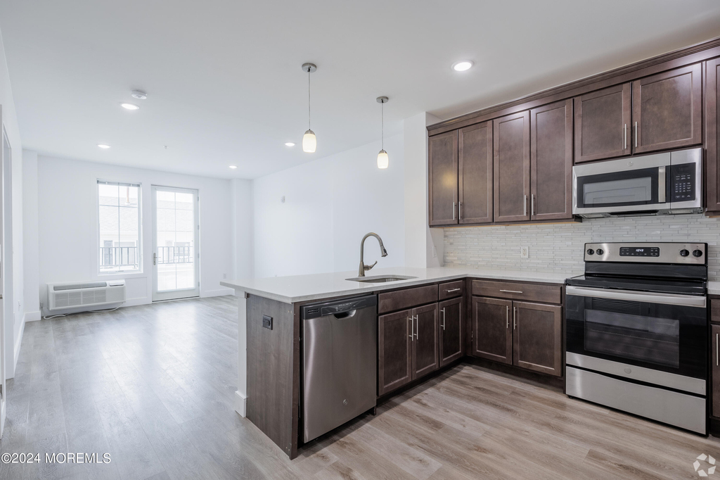 126 Main Street - Photo 0
