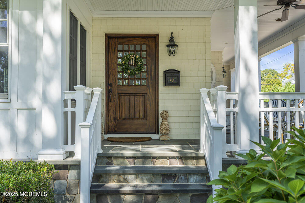 420 Tuttle Avenue - Photo 4