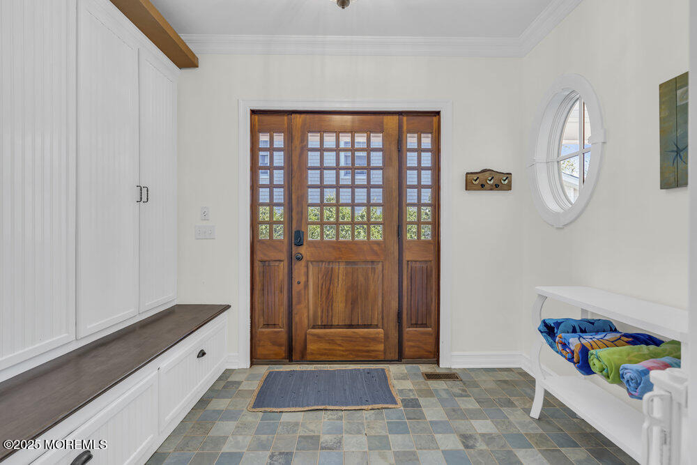 420 Tuttle Avenue - Photo 9