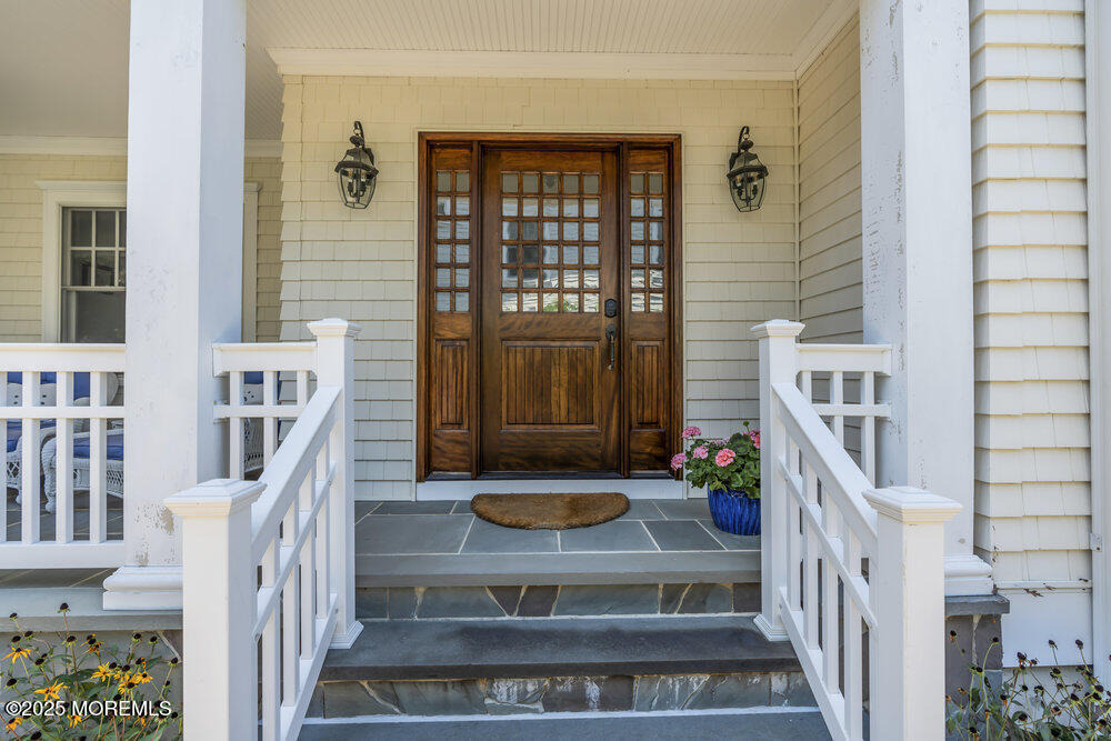 420 Tuttle Avenue - Photo 5