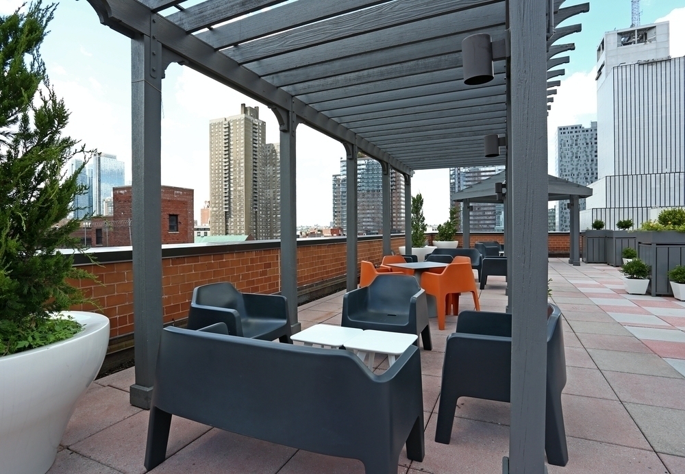 West 53rd Street - Photo 3
