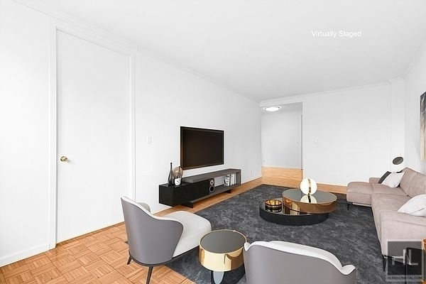 East 57th Street - Photo 1
