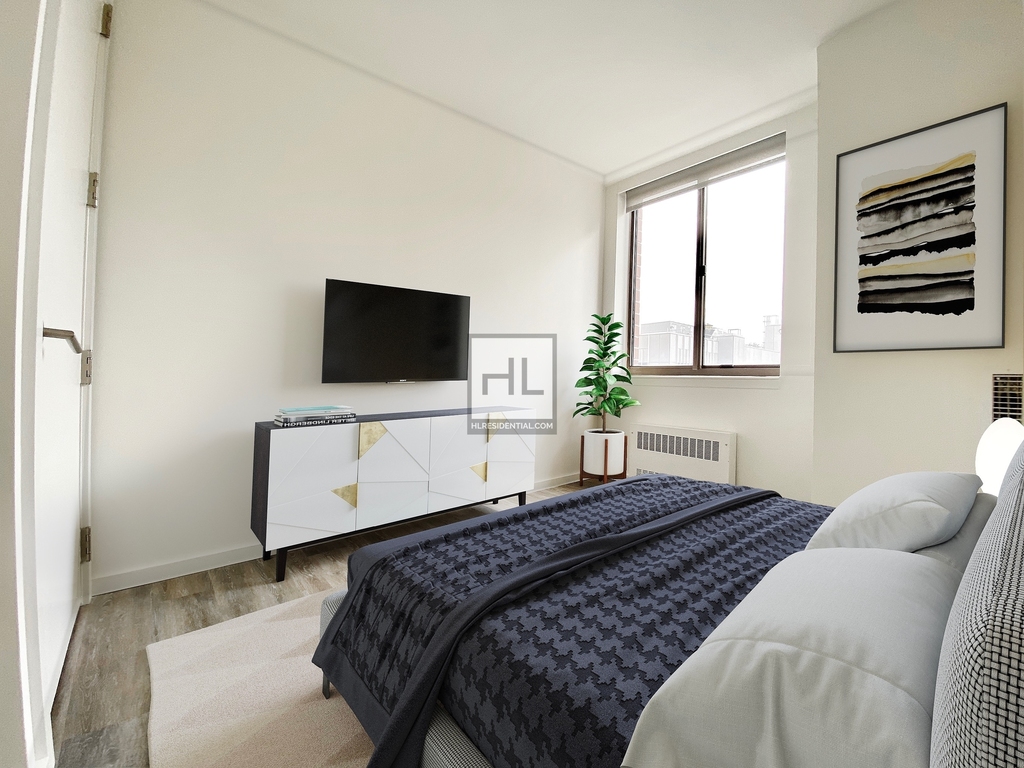 West 43 Street - Photo 2