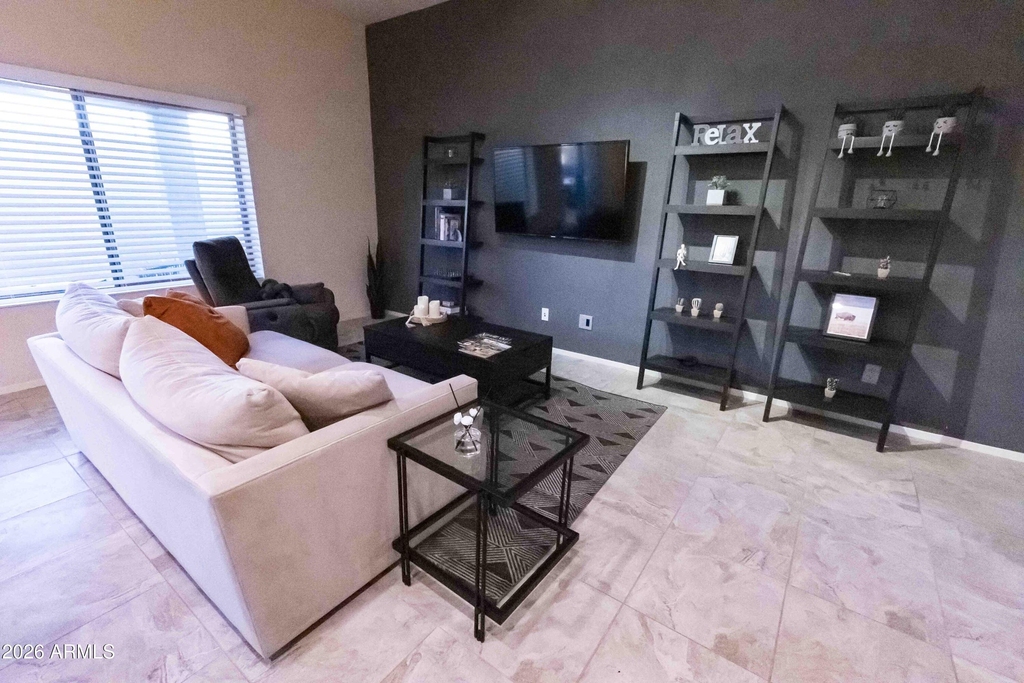 3113 E Danbury Road - Photo 2