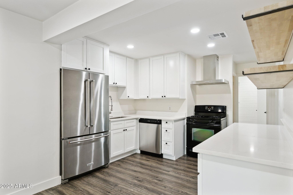 1542 E Turquoise Avenue - Photo 6