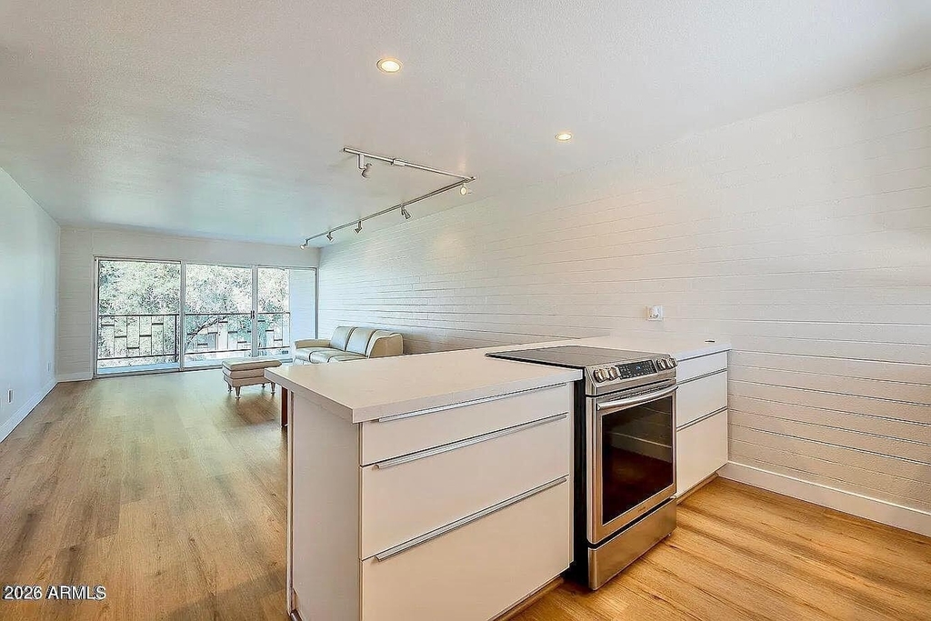 3737 E Turney Avenue - Photo 5