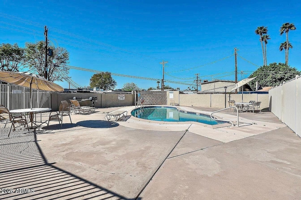 3737 E Turney Avenue - Photo 22