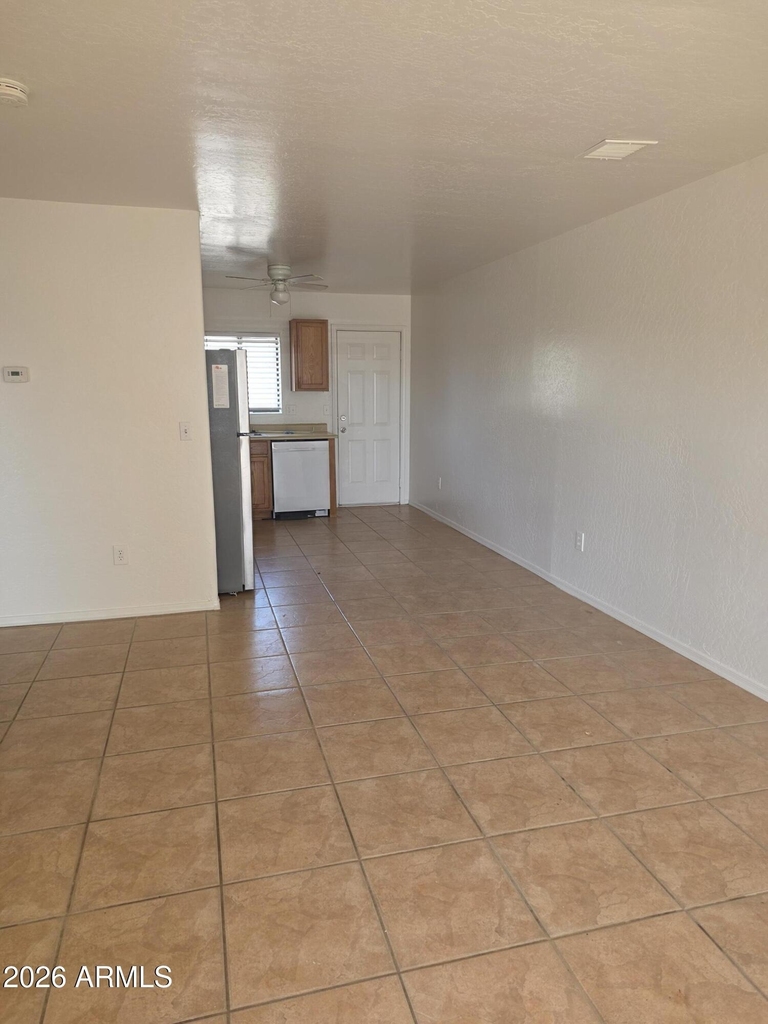 9950 W Lynx Drive - Photo 0