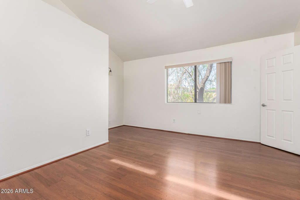13627 N Hamilton Drive - Photo 7