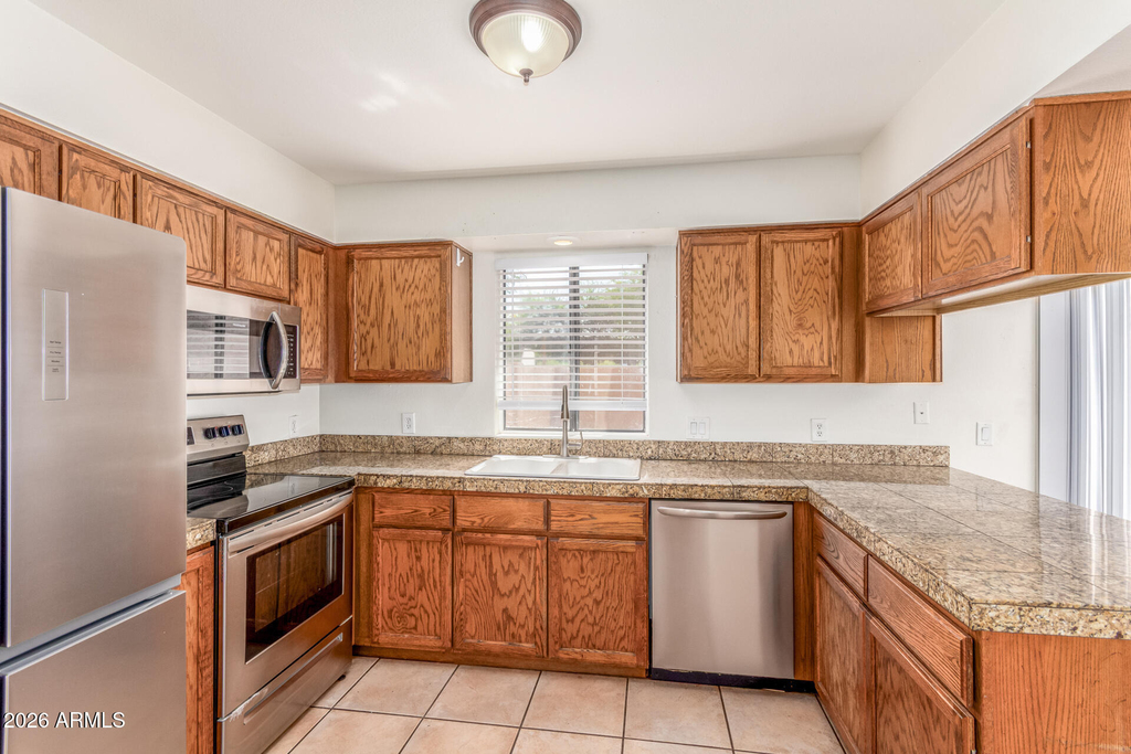 13627 N Hamilton Drive - Photo 0