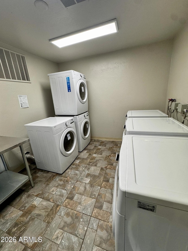 4620 N 68th Street - Photo 8