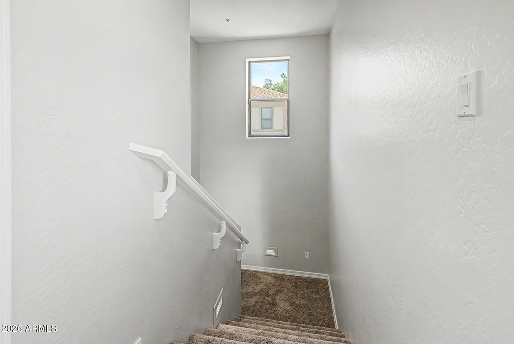 712 S Beck Avenue - Photo 12