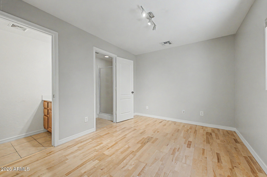 712 S Beck Avenue - Photo 20