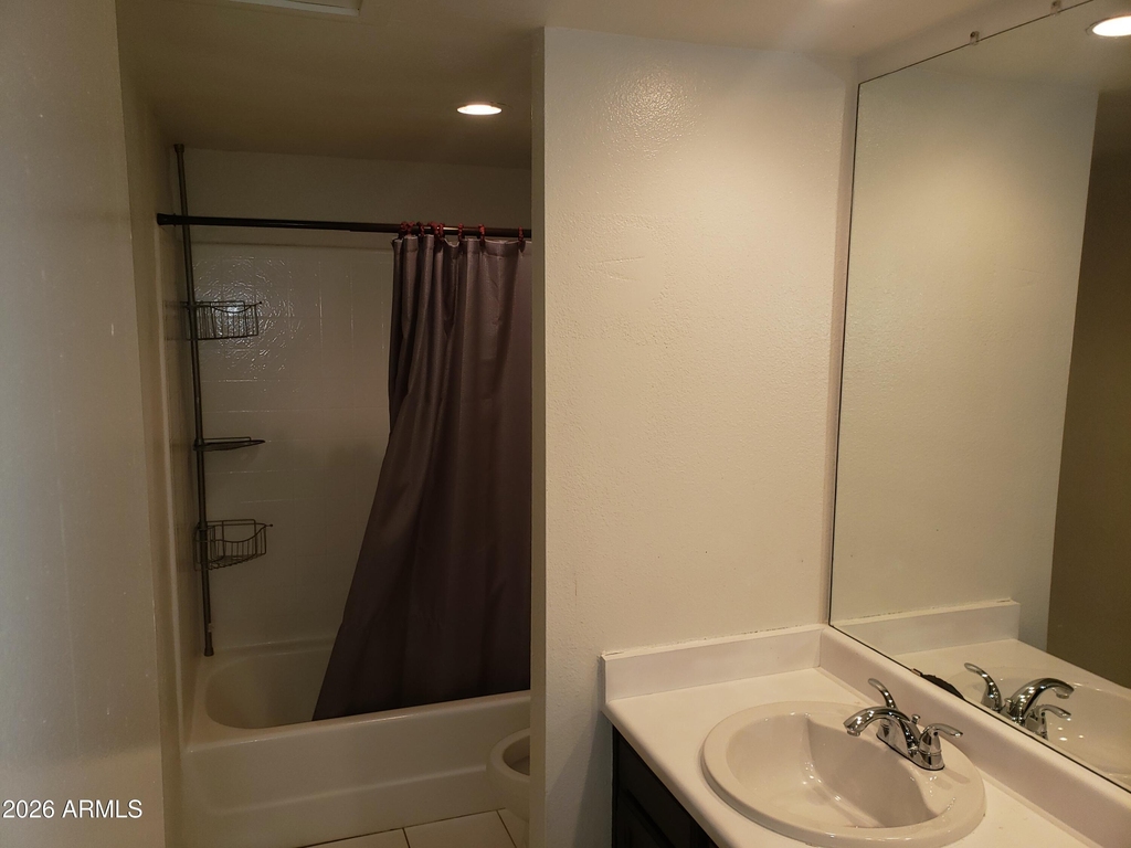 3228 W Glendale Avenue - Photo 29