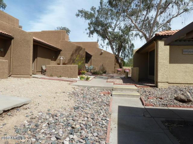 3228 W Glendale Avenue - Photo 1