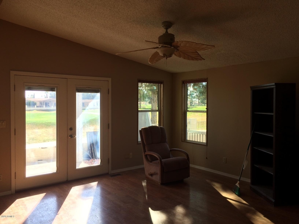 1807 E Augusta Avenue - Photo 47